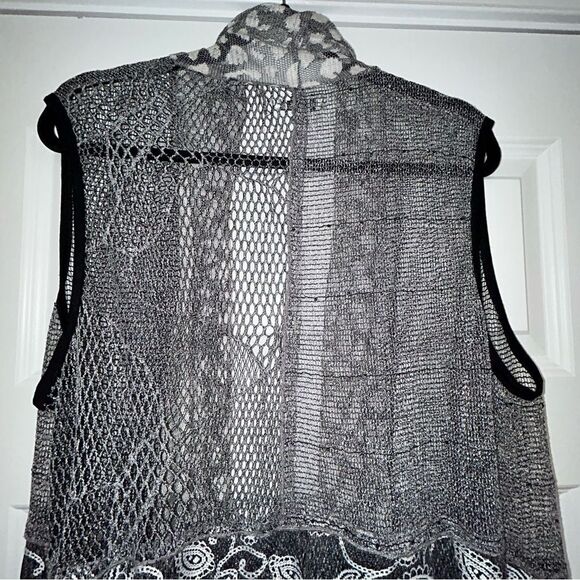 ADORE Cascade Open Front Crochet Lagenlook Sleeveless Vest - Picture 11 of 14